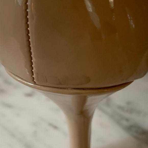 Chinese Laundry Nude Heels - Picture 2 of 4